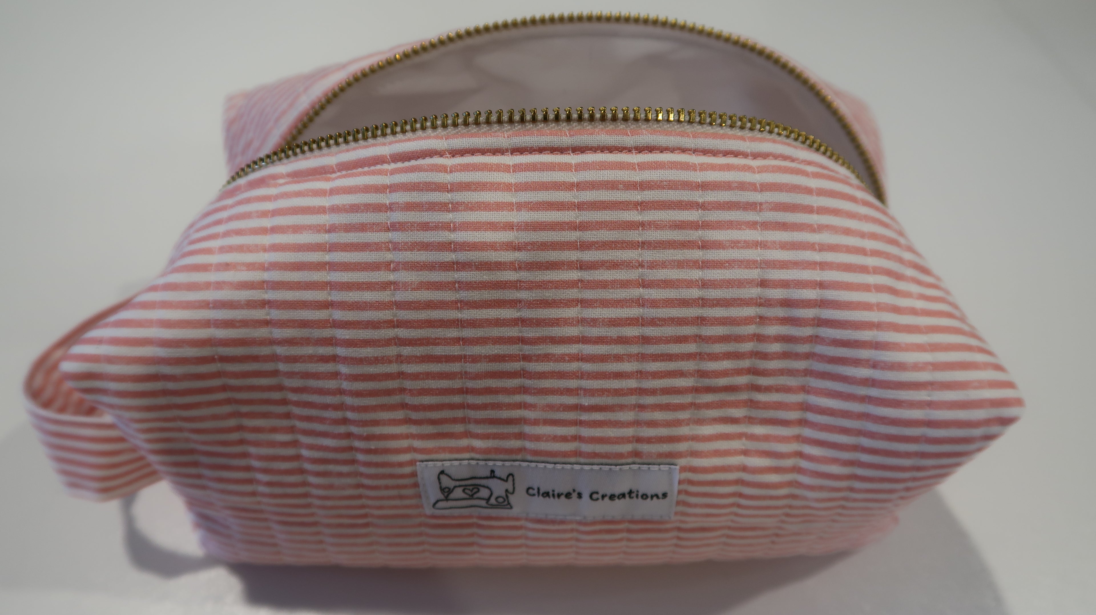 Pink Stripes with White Lining Quilted Organiser Bag